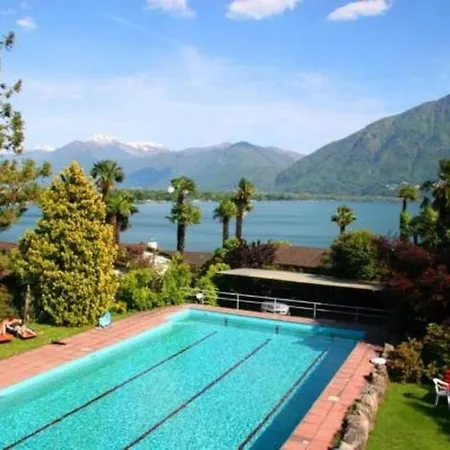 Eco-casa Paradiso G, Schwimmbad, Garten Und Wunderschone Seesicht, Ruhig Und Sonnig Gelegen *